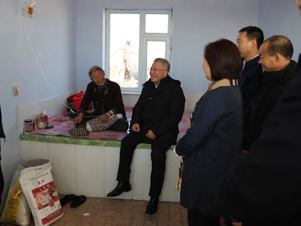 台盟吉林省委将全委会开到了精准扶贫村村部——“不忘合作初心，继续携手前进”主题教育活动进行时